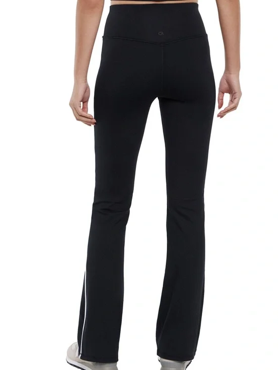 Gap Fit Black Flared Side-Stripe Women’s Leggings - Picture 3 of 3